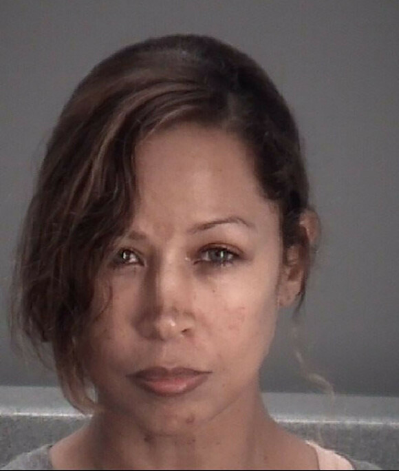 I KASJOTTEN: Stacey Dash ble i september arrestert for å angivelig ha slått mannen sin. Saken ble senere droppet. Foto: NTB scanpix I KASJOTTEN: Stacey Dash ble i september arrestert for å angivelig ha slått mannen sin. Saken ble senere droppet. Foto: NTB scanpix